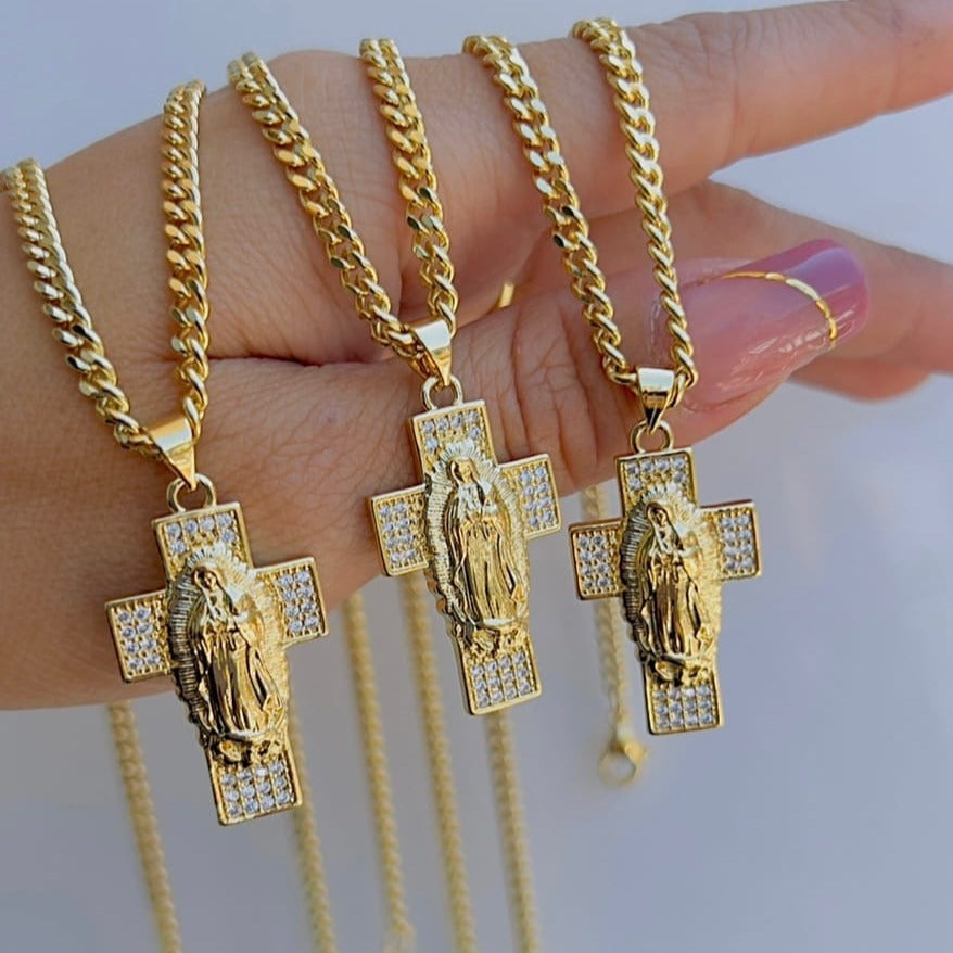 Cadena cubana de virgen C