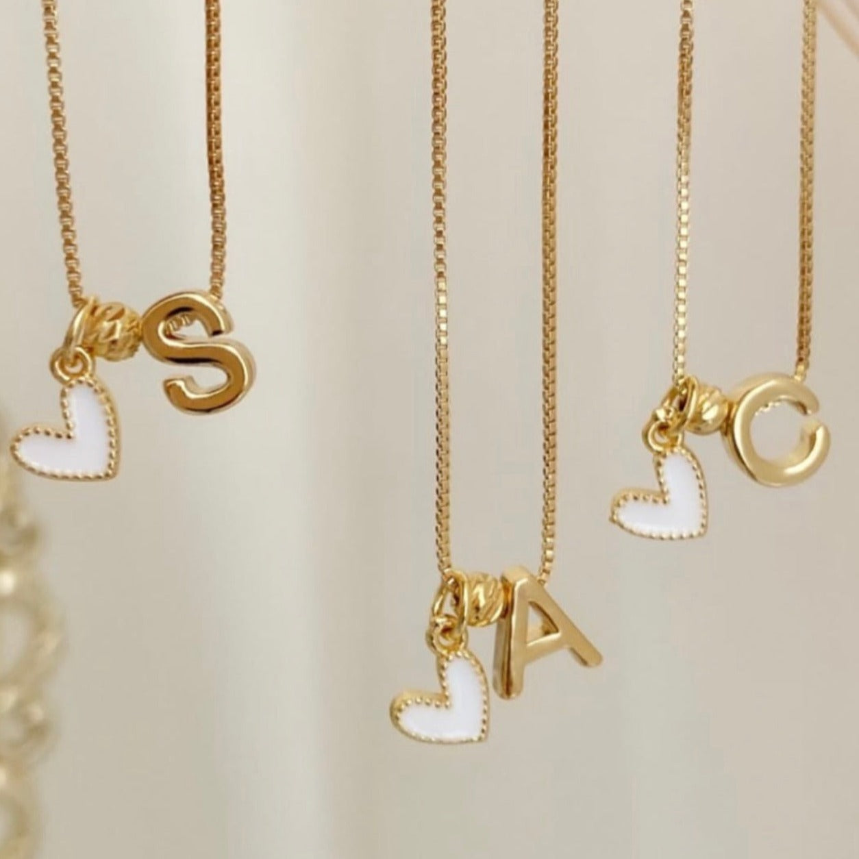 Cadena Letras y Dijes Personalizable