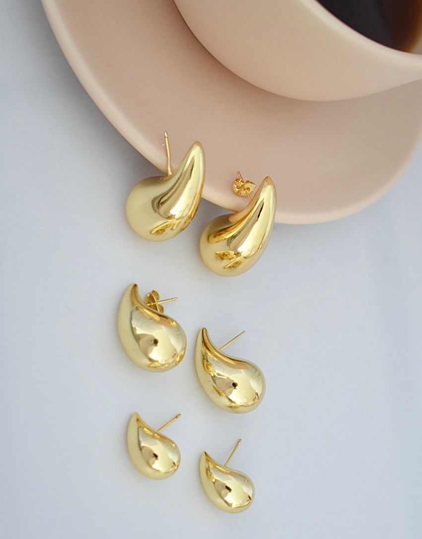 Z Drop Earring