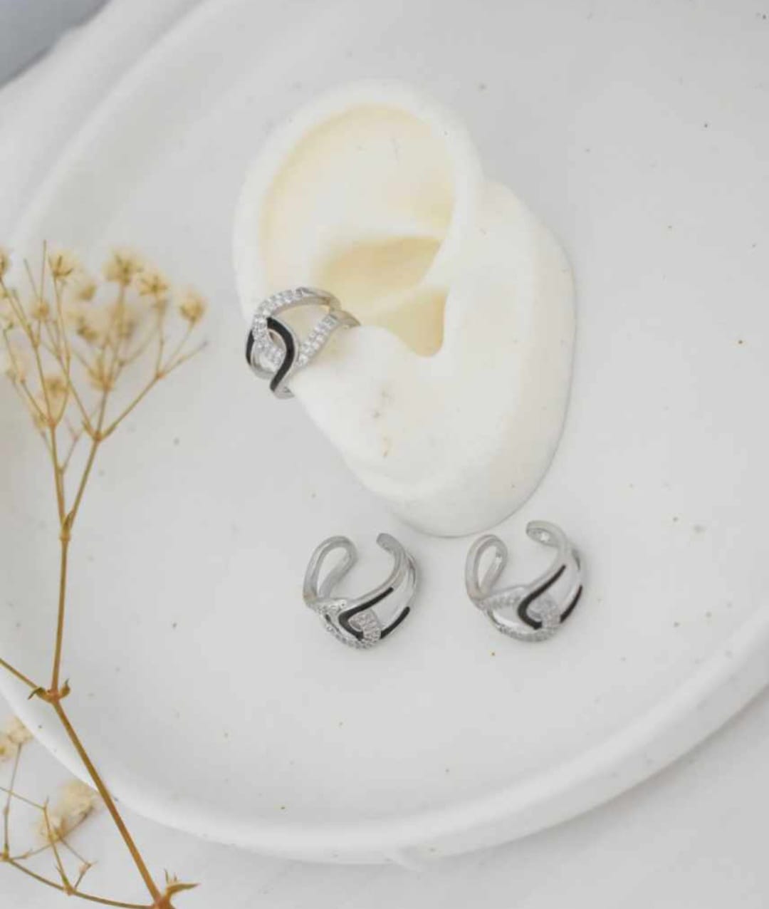 Entre lasado Ear Cuff ACuff OFF