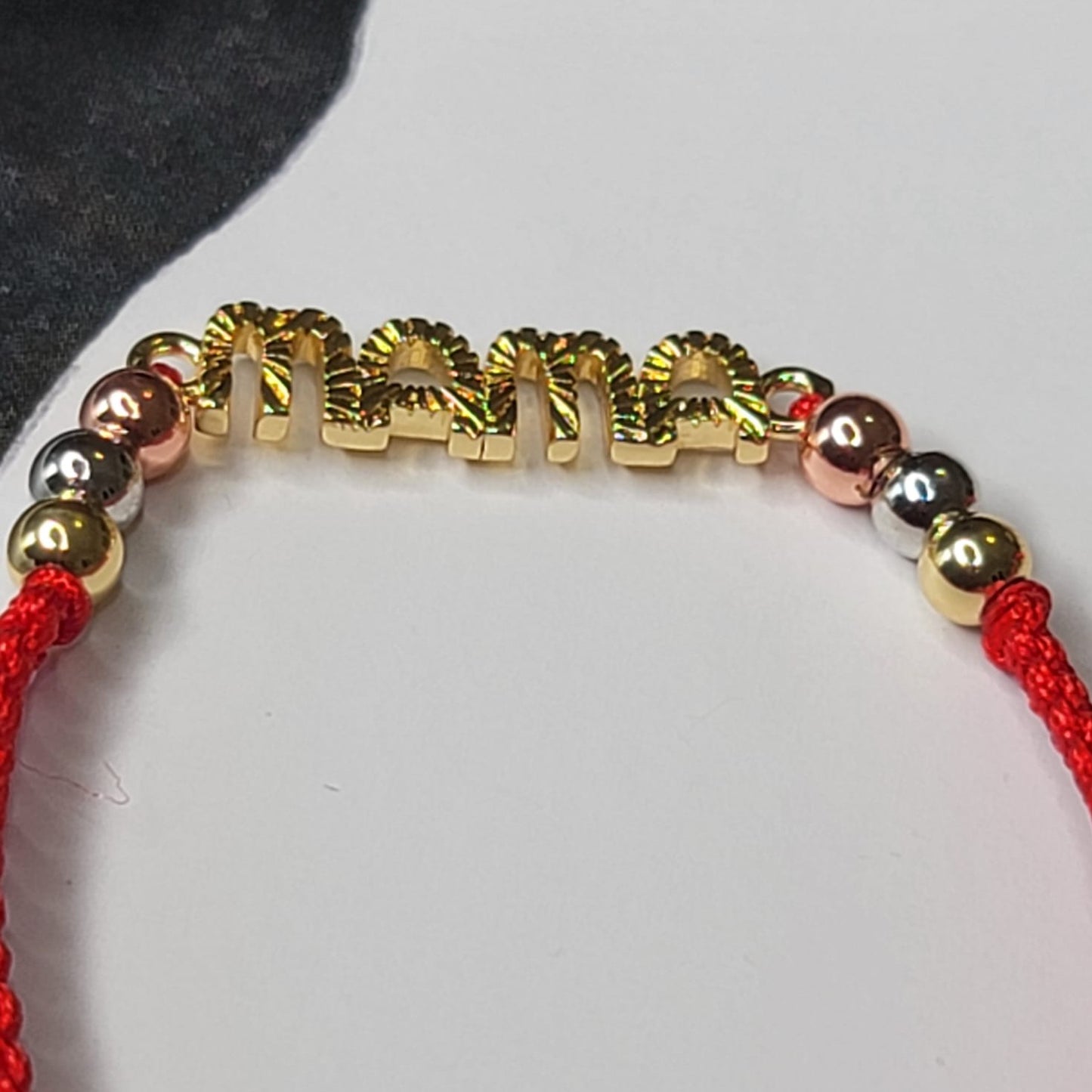 Pulsera Hilo Rojo Mama