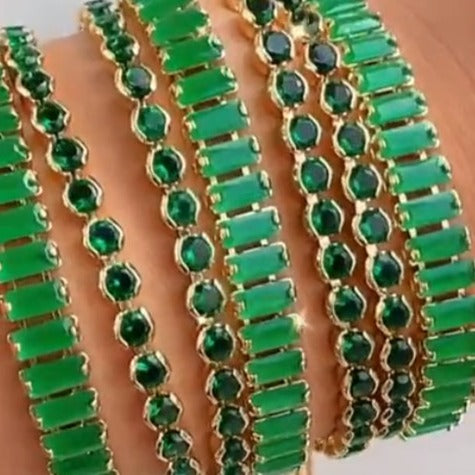 Pulsera en rodio con piedras verdes P