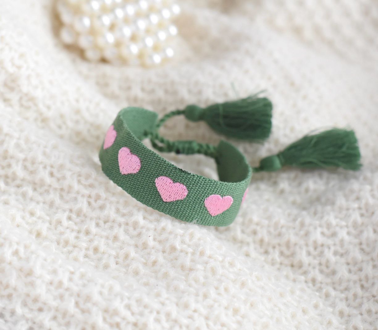 Brazalete Tejido Corazones P