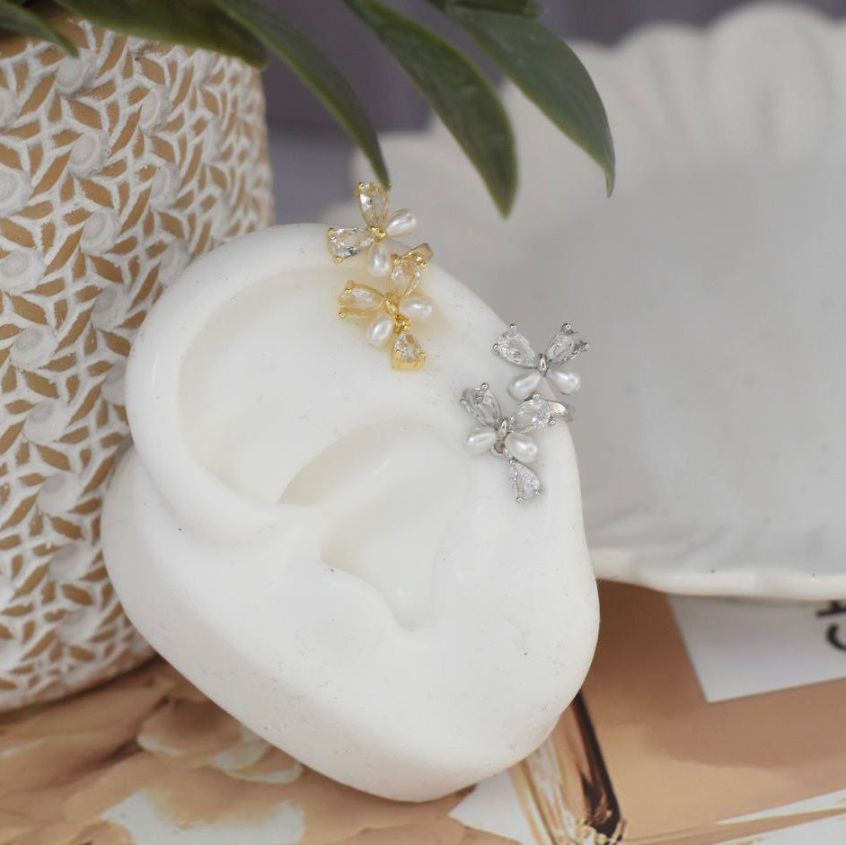 Flor Perlas y Zircones Perlas ACuff