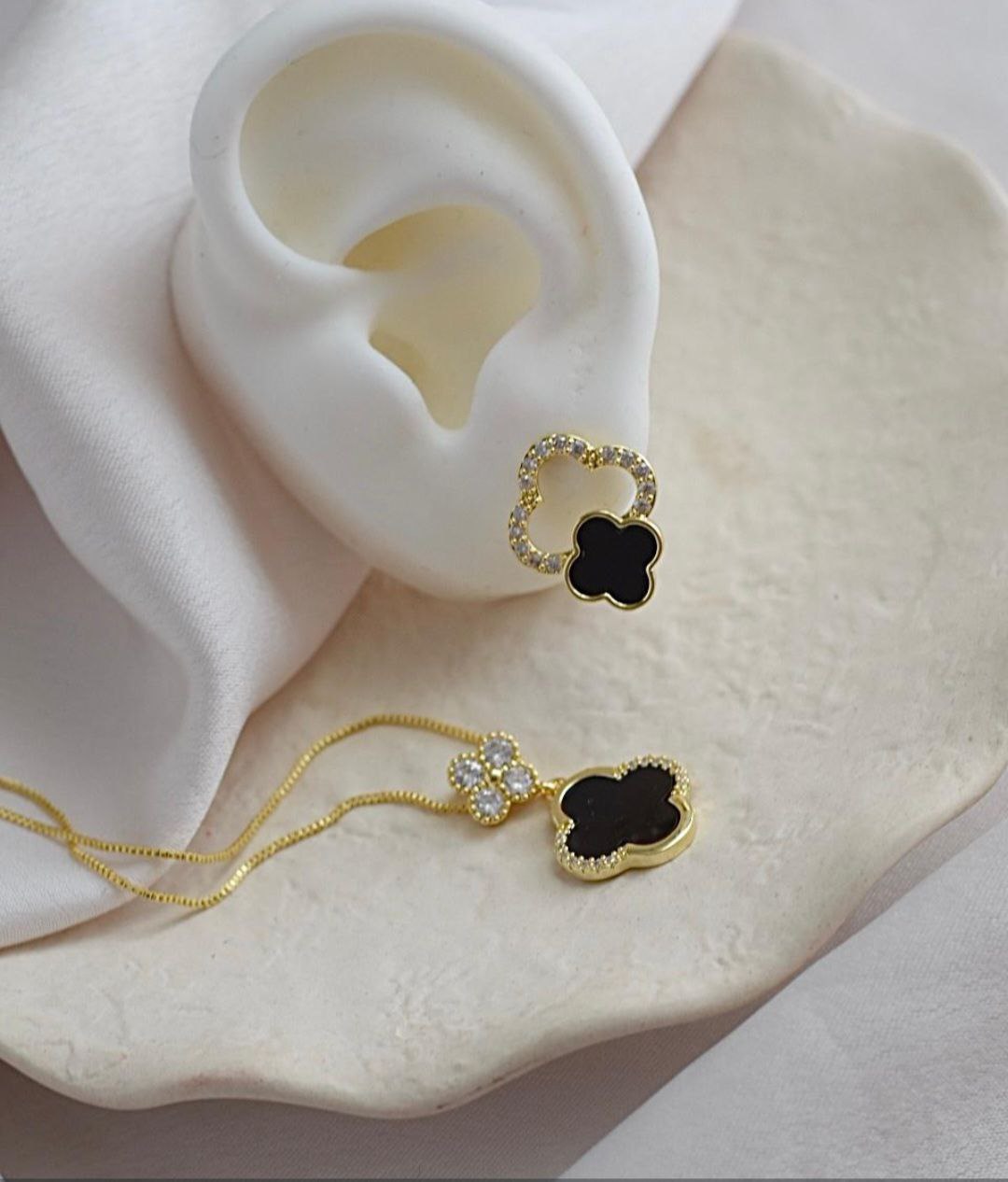 Set Trend Trío y Zircones