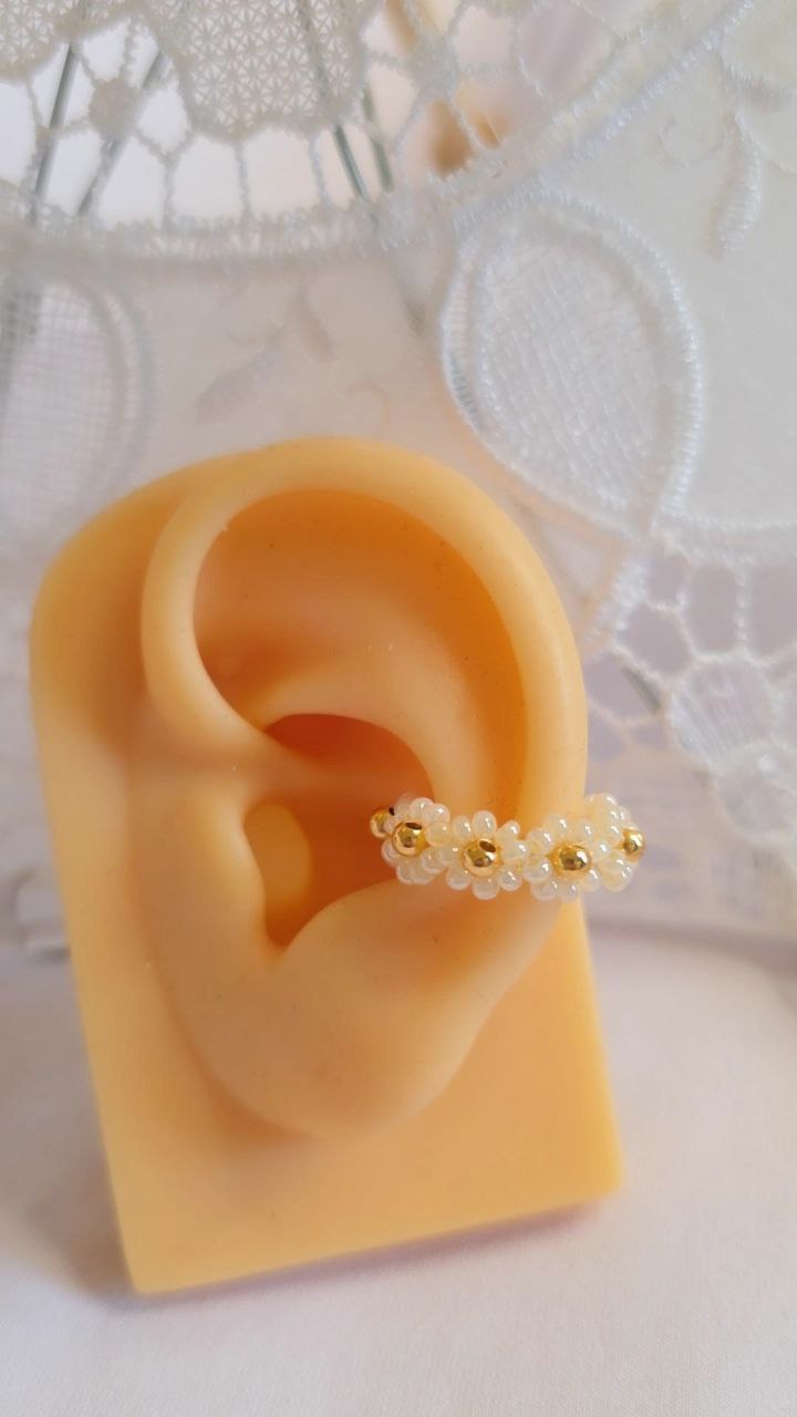 Miyuki Flowers ACuff