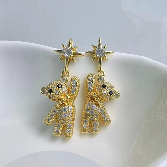 Z hanging teddy bear earrings