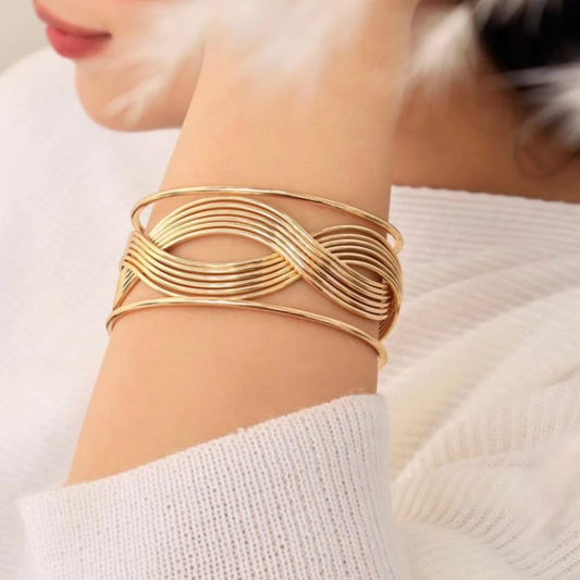 Wide Gold Bracelet P