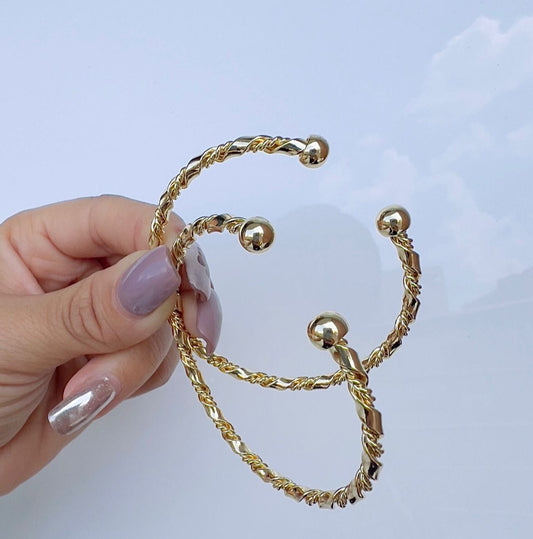 Balinese Hoop Bracelet P