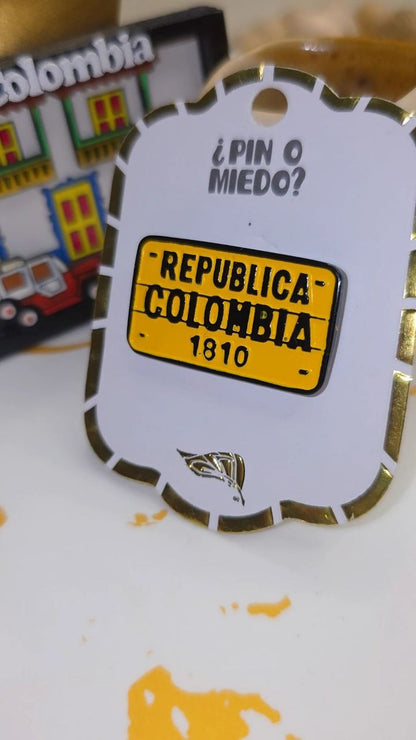 Prendedor Love Colombia