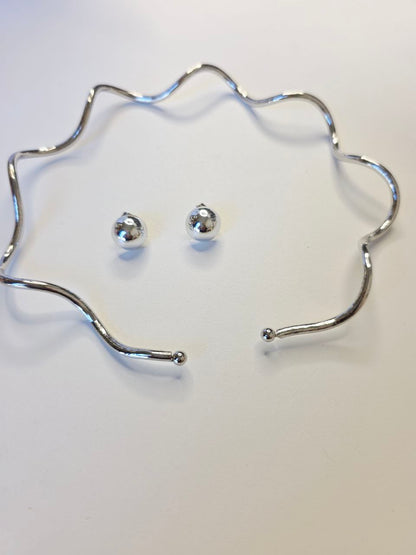 Bracelet and ring set