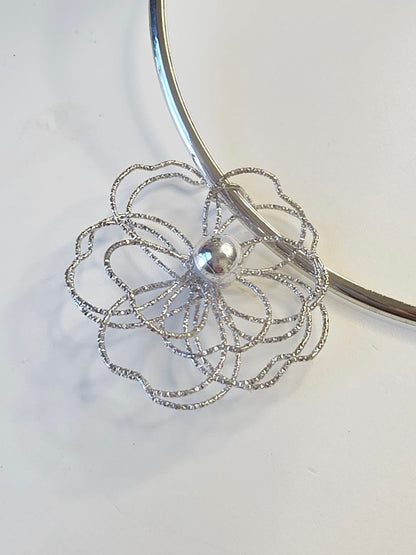 Set Gargantilla Flor Alambrismo