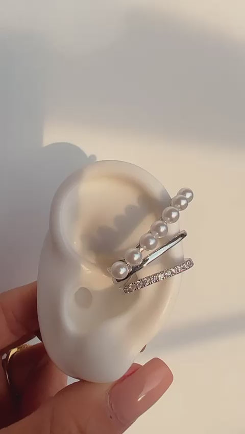 Simulador rodio silver con brillante y perlas EarECuff